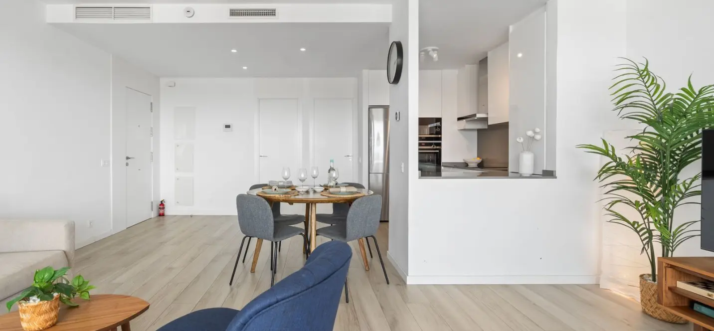 Venta de apartamento en planta baja en Cancelada 2