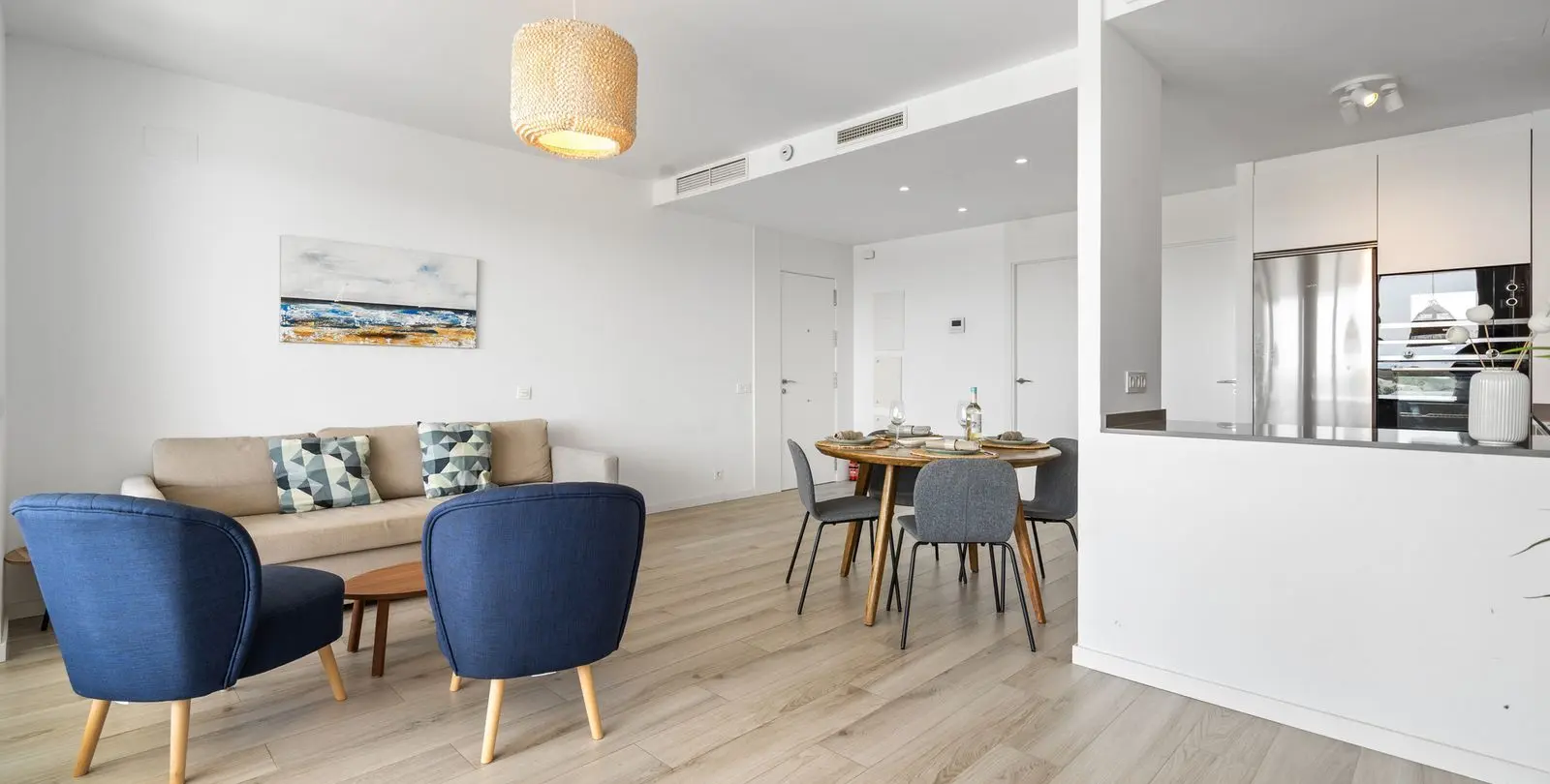Venta de apartamento en planta baja en Cancelada 4