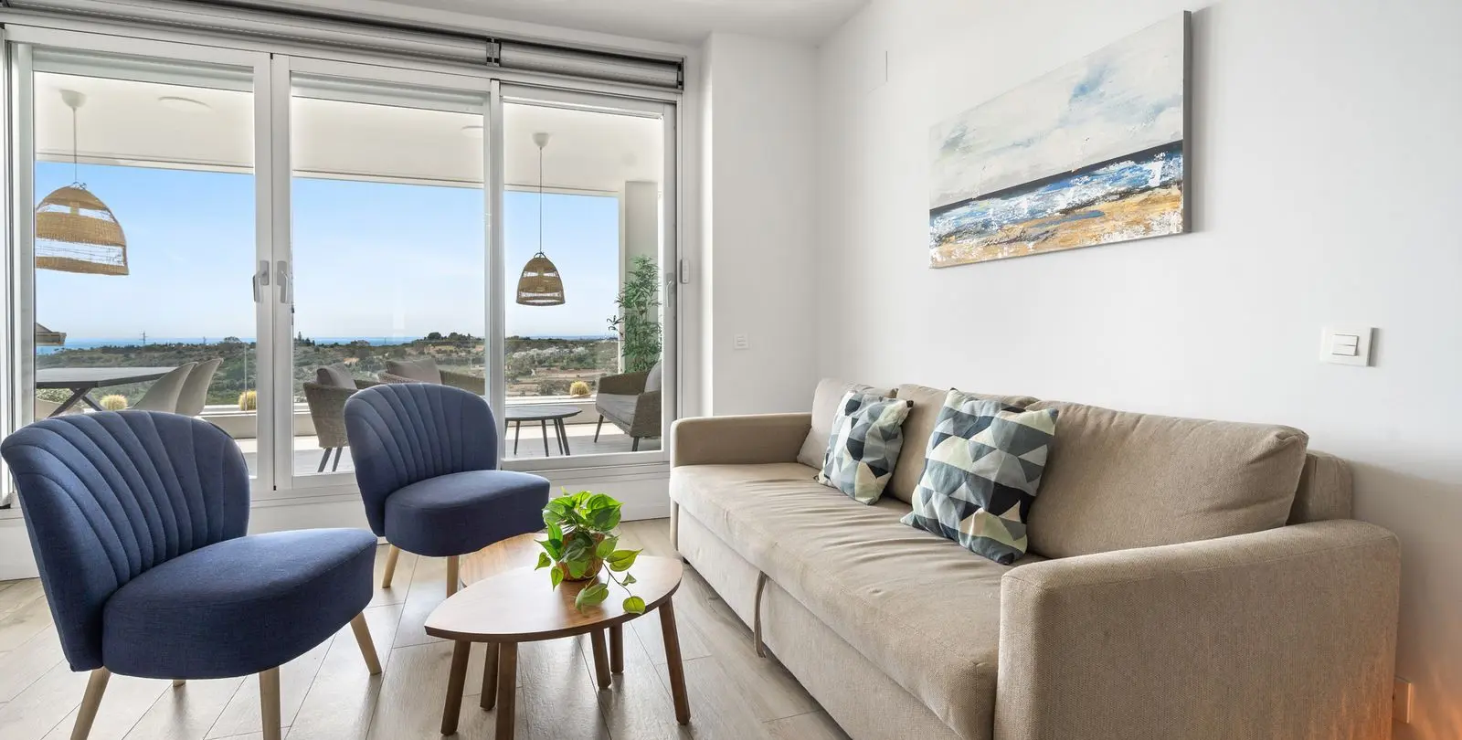Venta de apartamento en planta baja en Cancelada 5