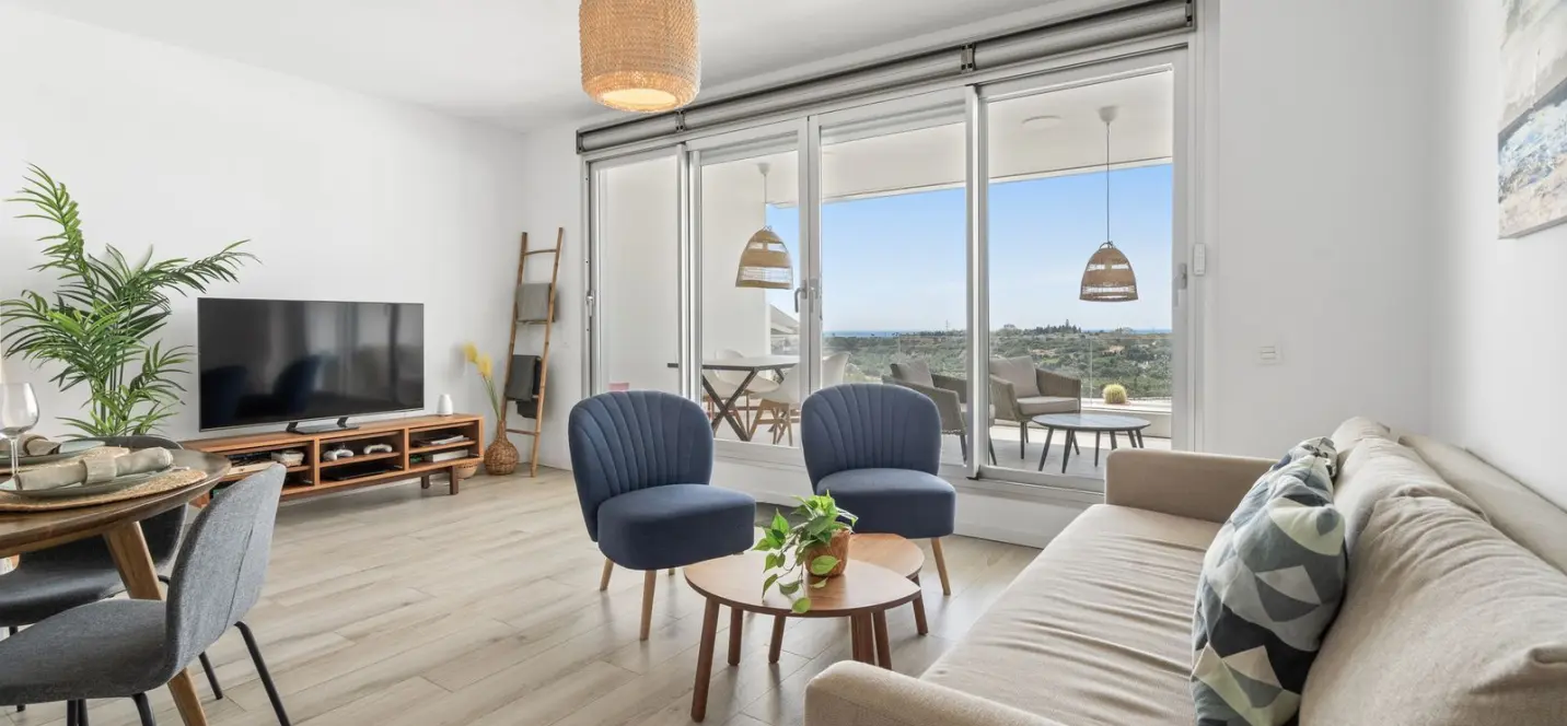 Sale of ground floor apartment in Cancelada 0