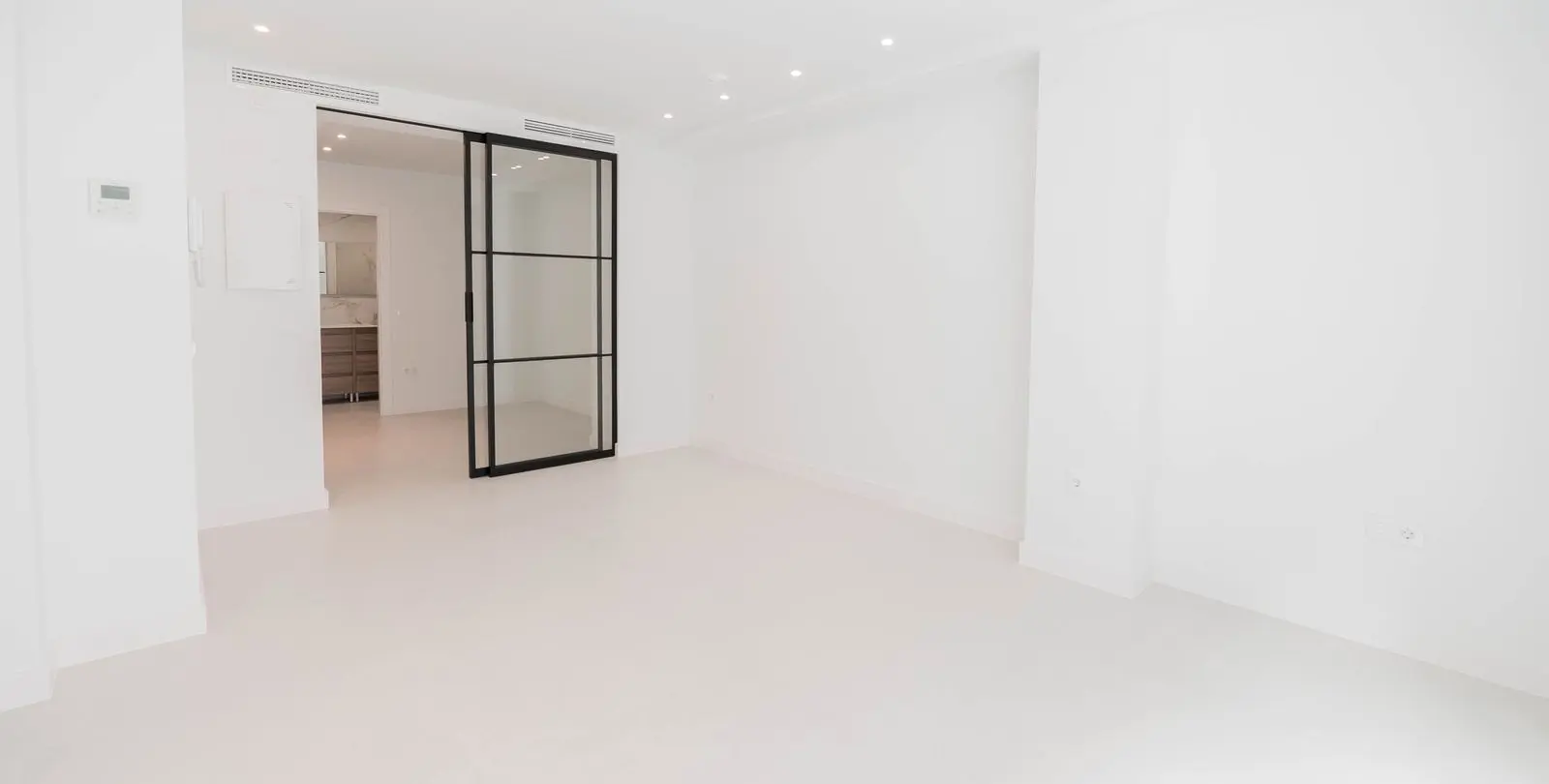 Sale of penthouse in Los Boliches 7