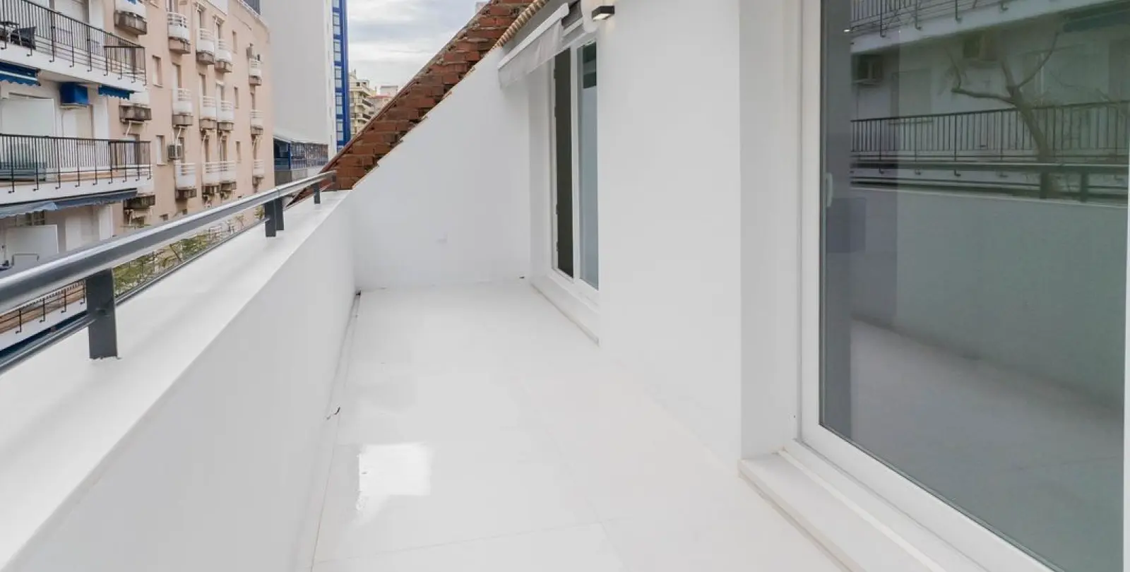 Sale of penthouse in Los Boliches 23