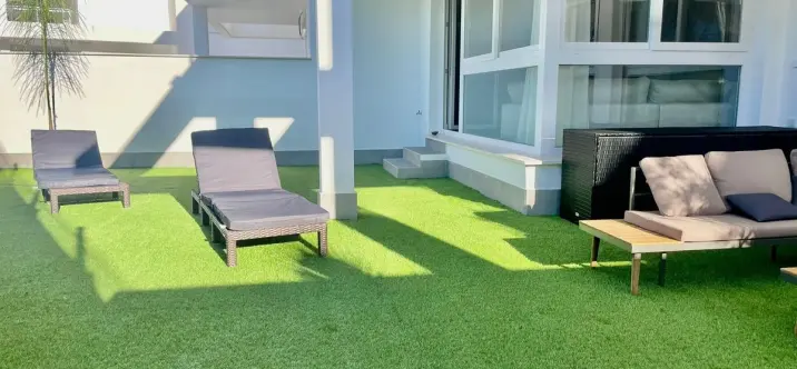 Venta de apartamento en planta baja en Benahavís 2