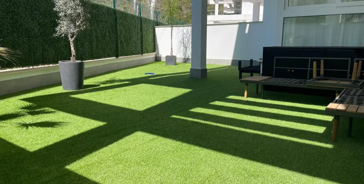 Venta de apartamento en planta baja en Benahavís 5