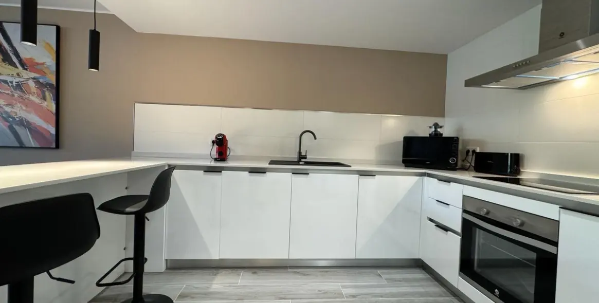 Venta de apartamento en planta baja en Benahavís 16
