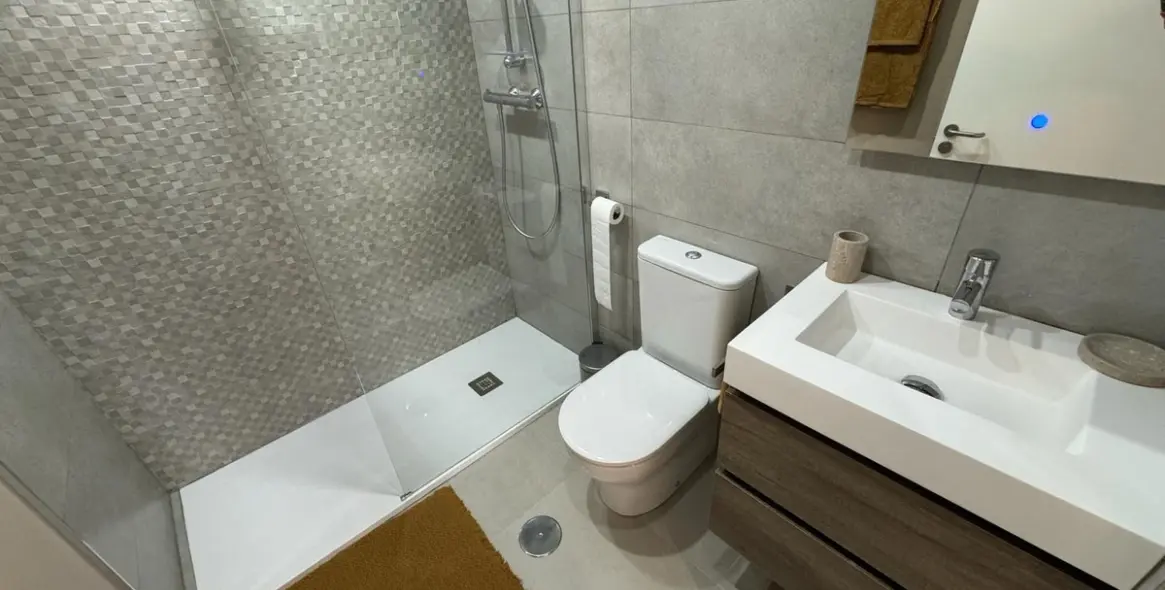 Venta de apartamento en planta baja en Benahavís 23