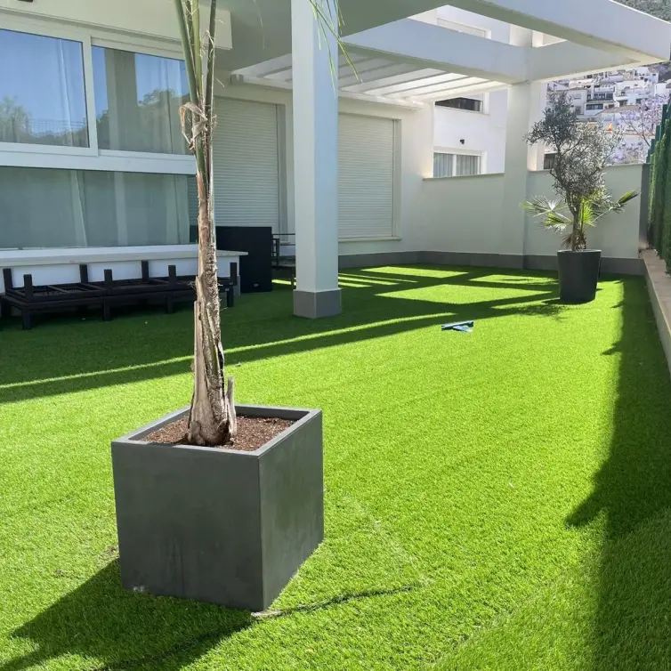 Venta de apartamento en planta baja en Benahavís