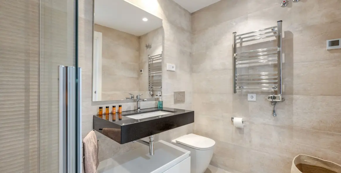 Venta de apartamento en planta baja en Fuengirola 27