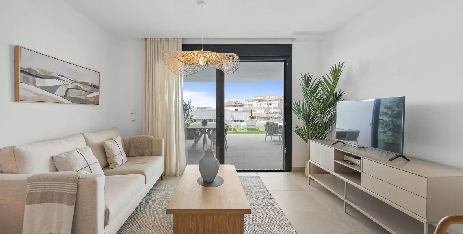 Sale of ground floor apartment in Fuengirola 13