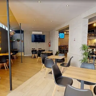 Sale of commercial premises in Los Boliches