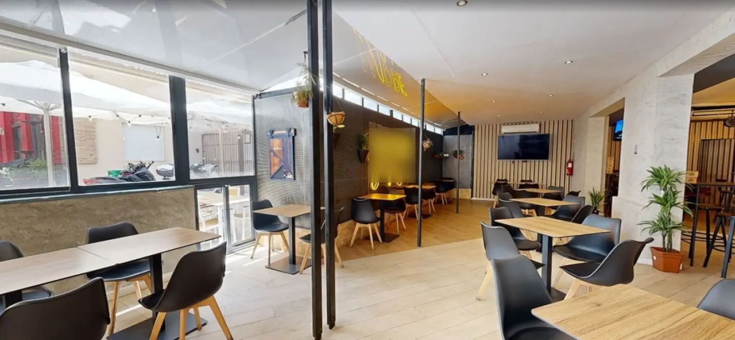 Sale of commercial premises in Los Boliches 0