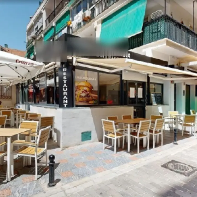 Sale of commercial premises in Los Boliches