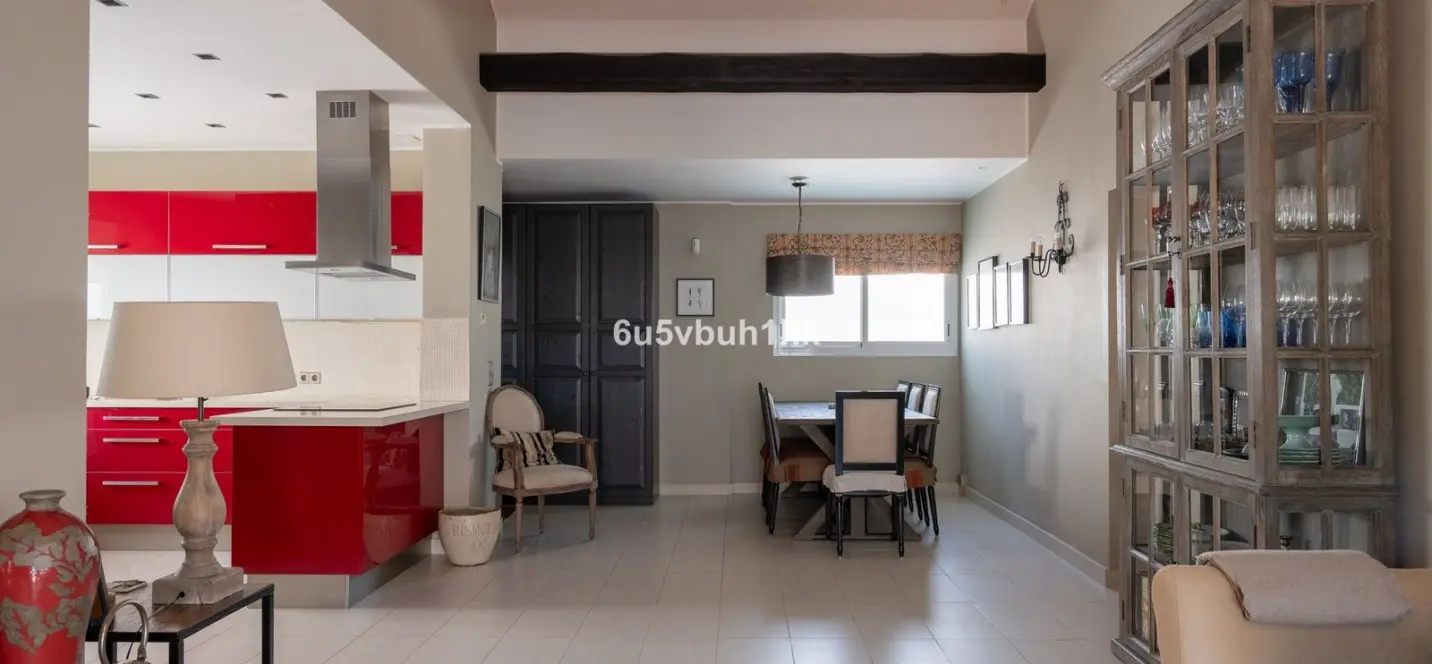 Sale of ground floor apartment in Nueva Andalucía 2