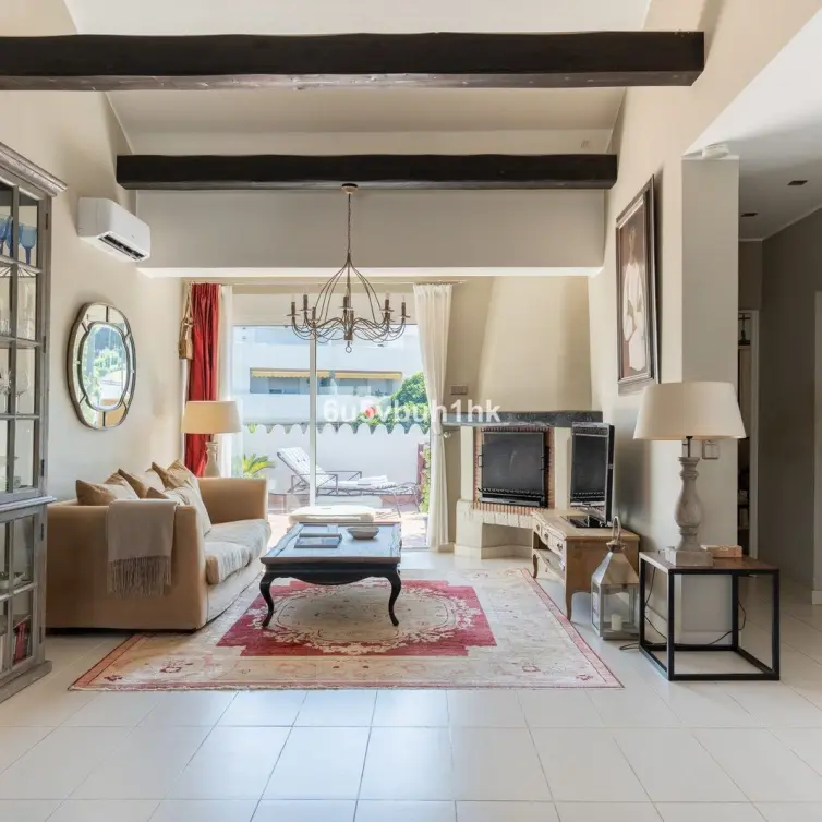 Sale of ground floor apartment in Nueva Andalucía