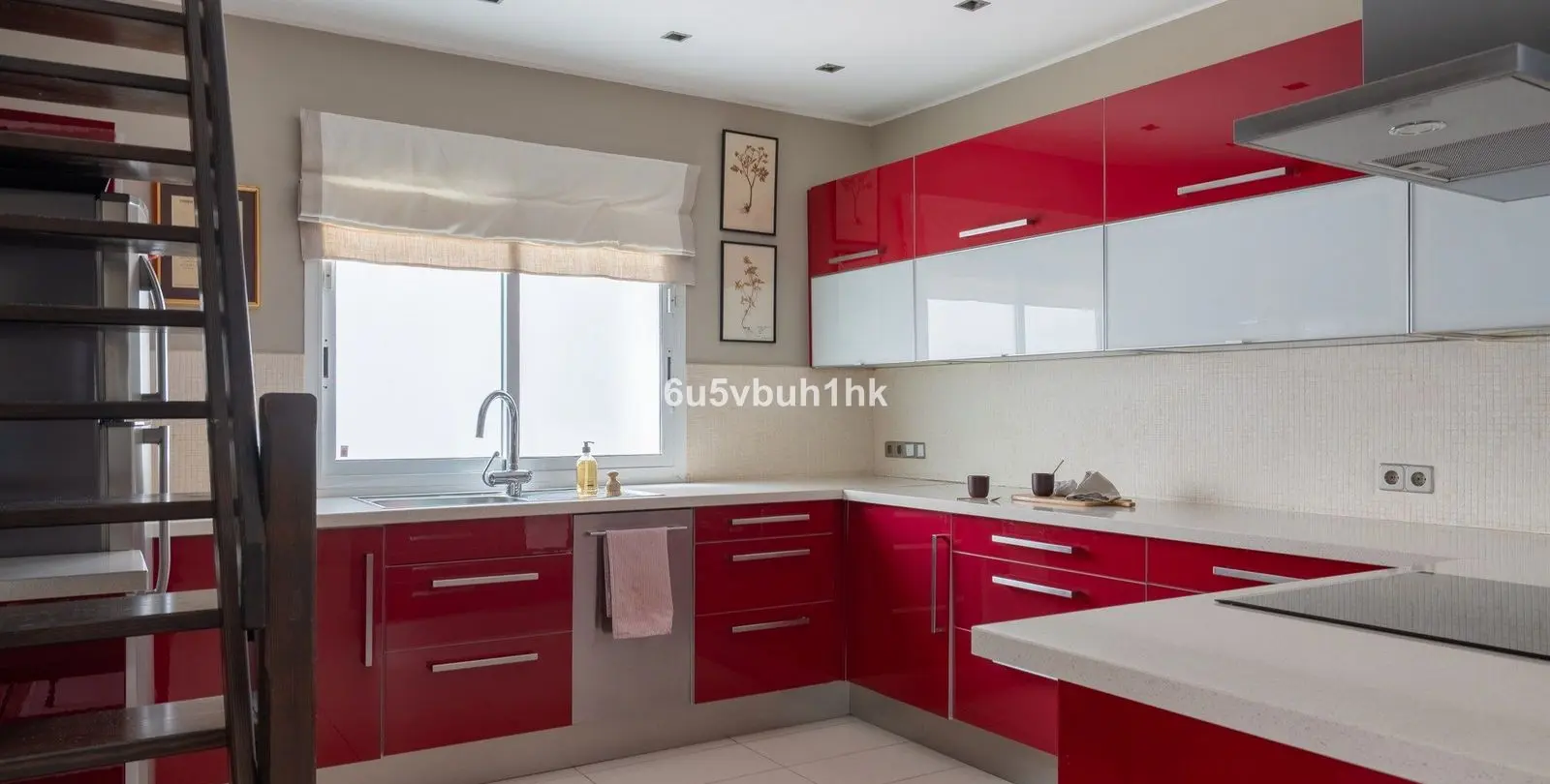 Sale of ground floor apartment in Nueva Andalucía 8