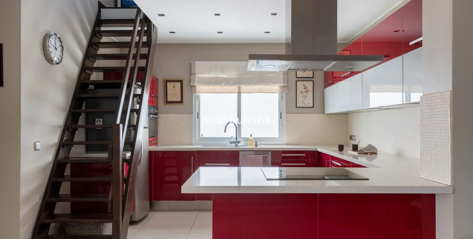 Sale of ground floor apartment in Nueva Andalucía 9