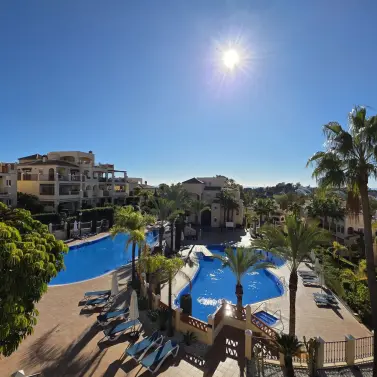 Sale of middle floor apartment in Atalaya