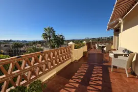 Image 6 thumb