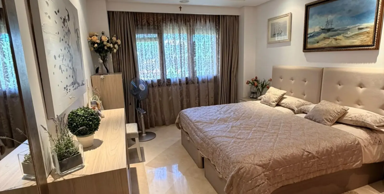 Venta de apartamento en planta baja en New Golden Mile 21