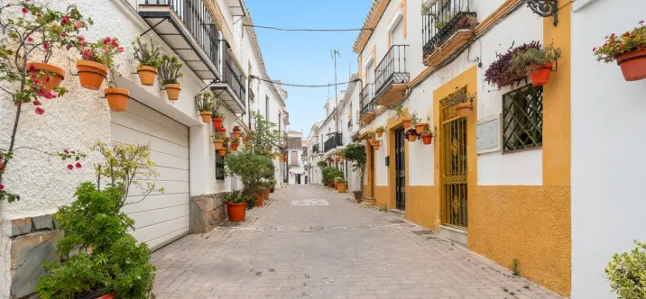 Продажа таунхауса в Estepona 0