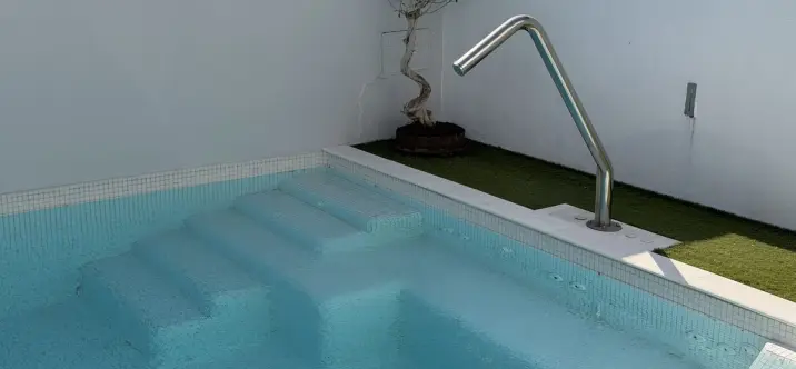 Продажа дома на две семьи в Marbella 3