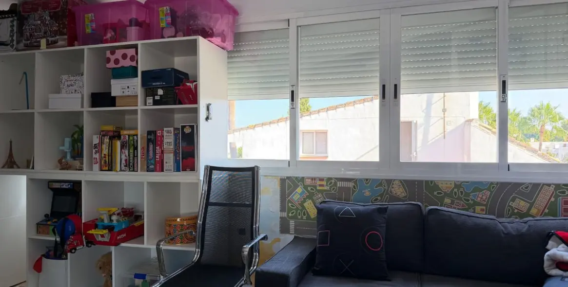 Продажа дома на две семьи в Marbella 42