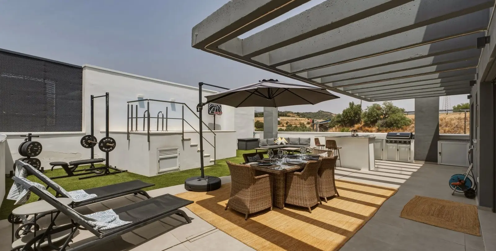 Продажа пентхауса в Estepona 6