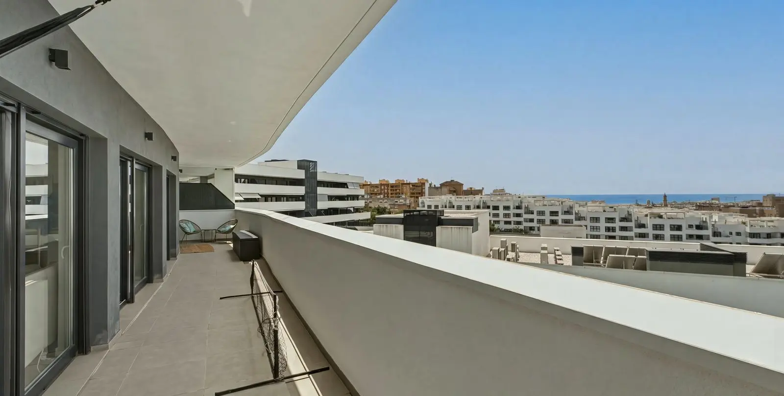 Продажа пентхауса в Estepona 10