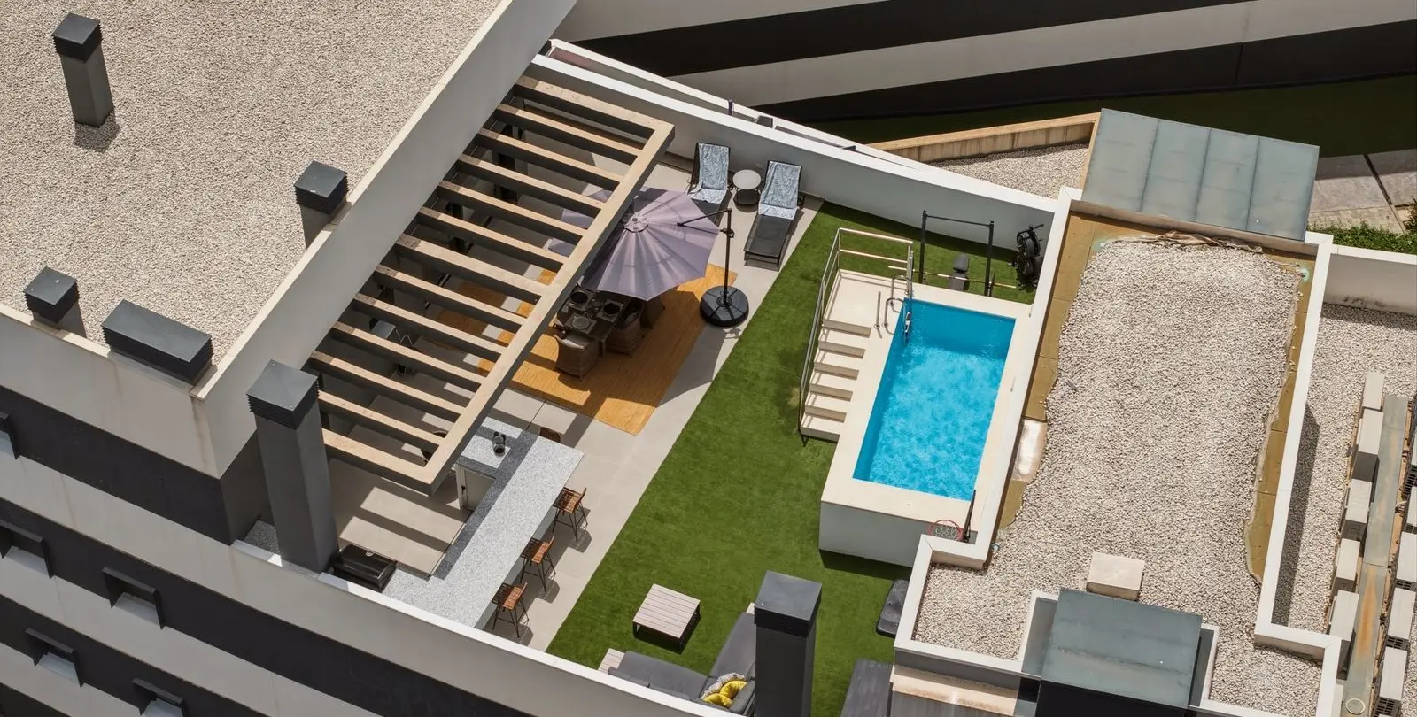 Продажа пентхауса в Estepona 26