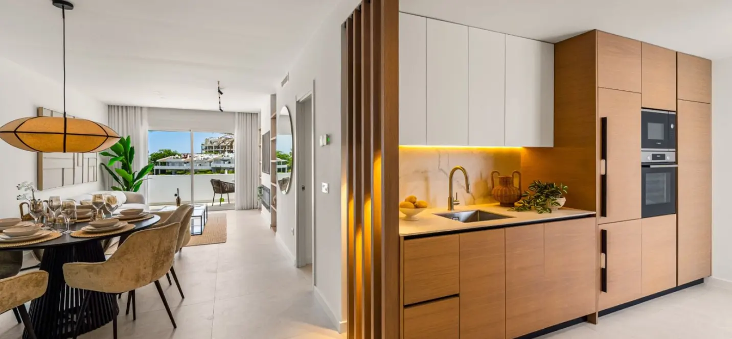 Sale of penthouse duplex in Nueva Andalucía 2