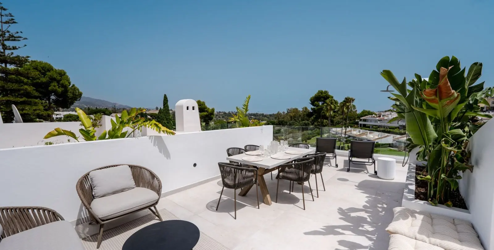 Sale of penthouse duplex in Nueva Andalucía 6