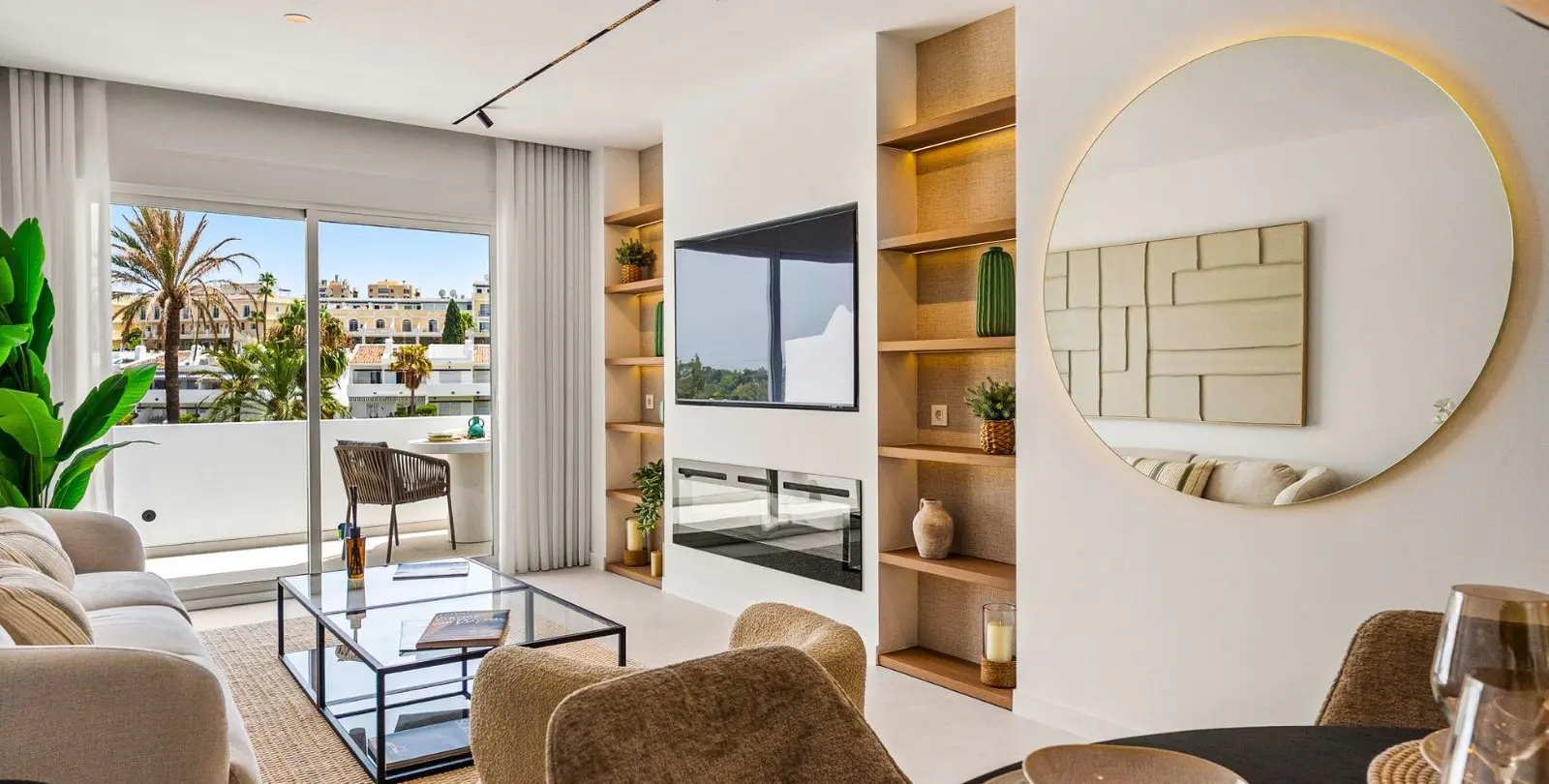 Sale of penthouse duplex in Nueva Andalucía 8