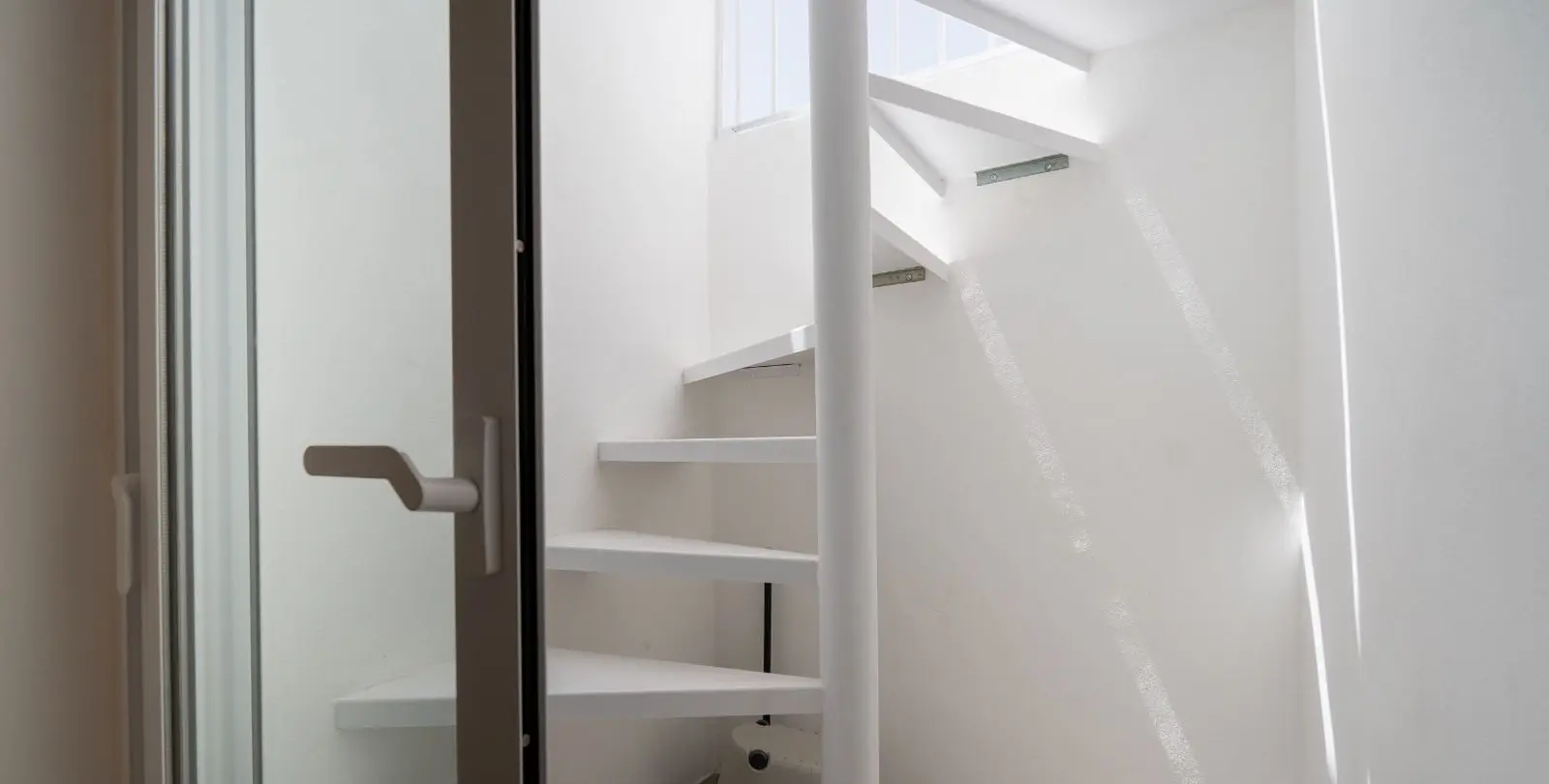 Sale of penthouse duplex in Nueva Andalucía 39