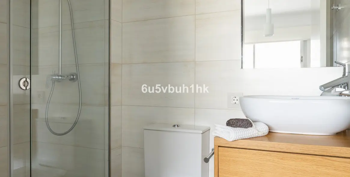 Продажа апартаментов на среднем этаже в El Higueron 22