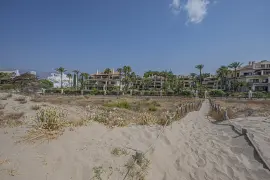Image 68 thumb