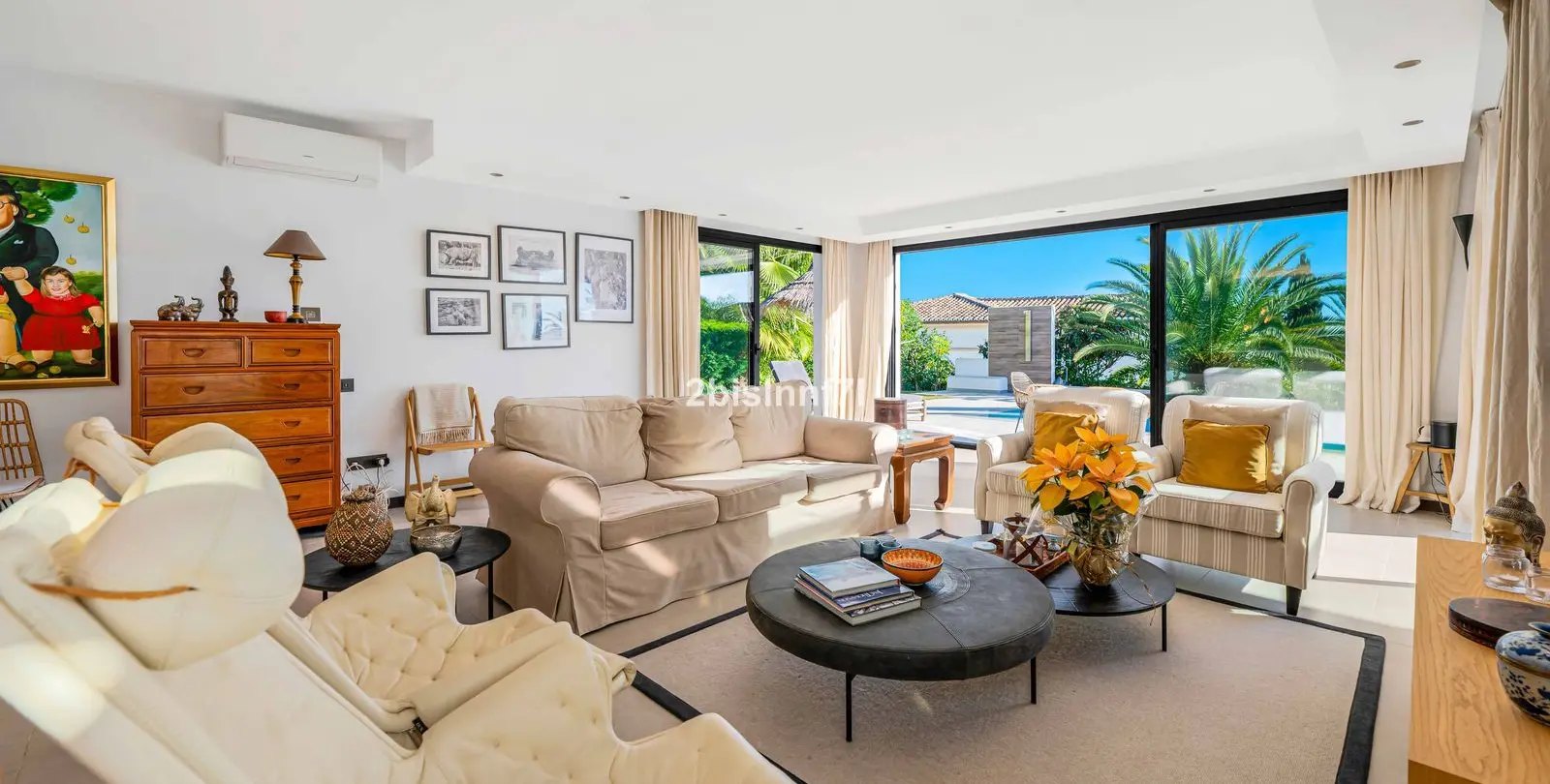 Venta de villa independiente en Elviria 4
