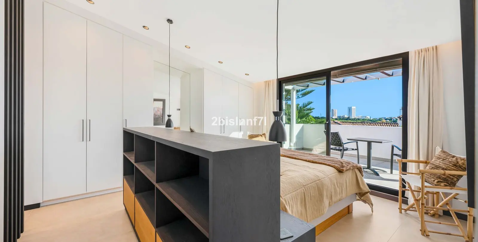 Venta de villa independiente en Elviria 22