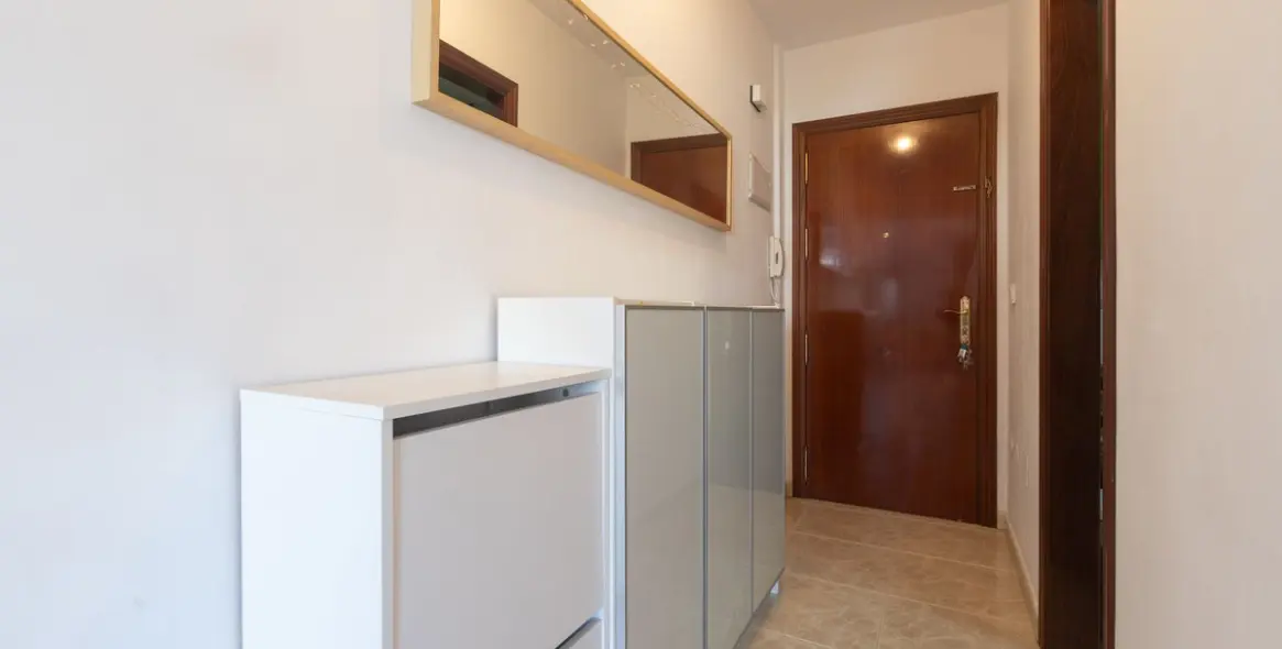 Sale of middle floor apartment in Los Boliches 2