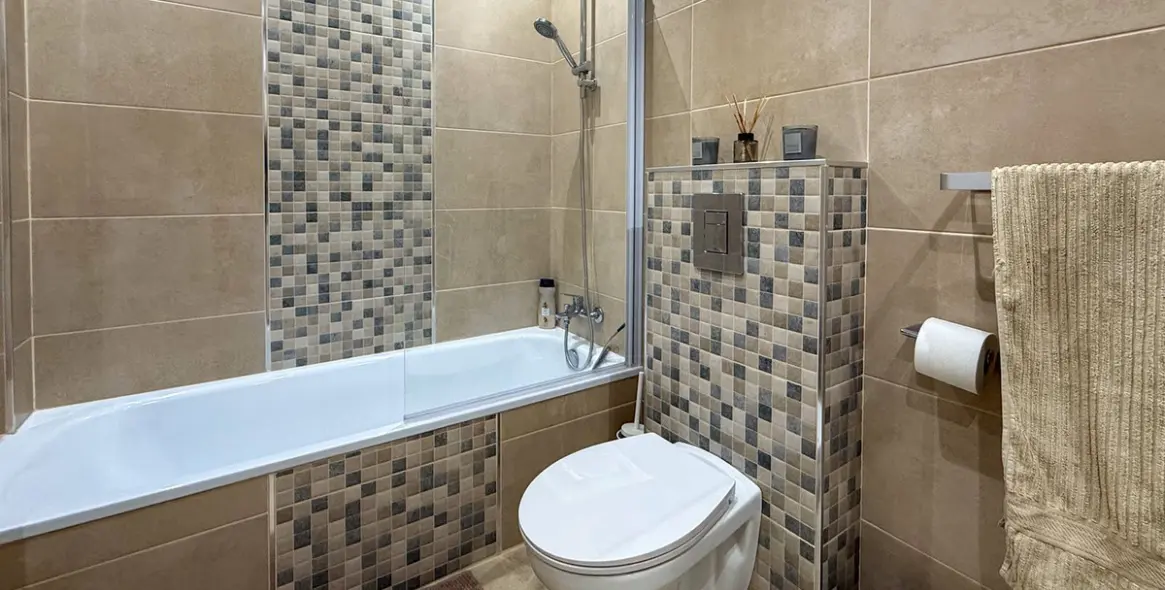 Venta de apartamento en planta media en Calahonda 24