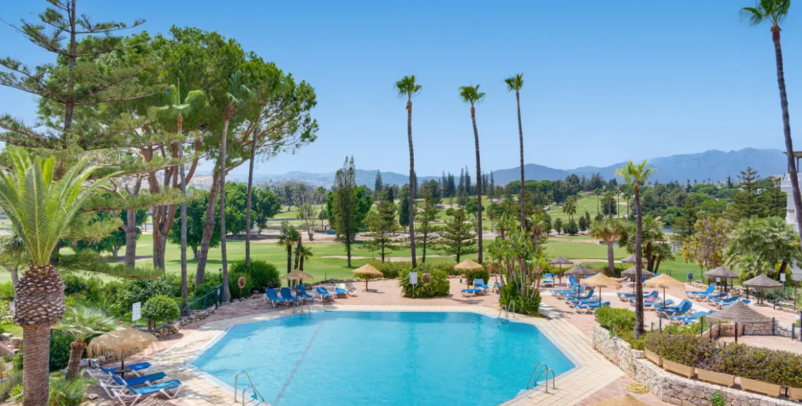 Продажа апартаментов на первом этаже в Mijas Golf 2
