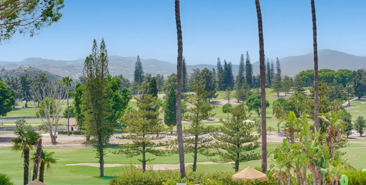 Продажа апартаментов на первом этаже в Mijas Golf 18