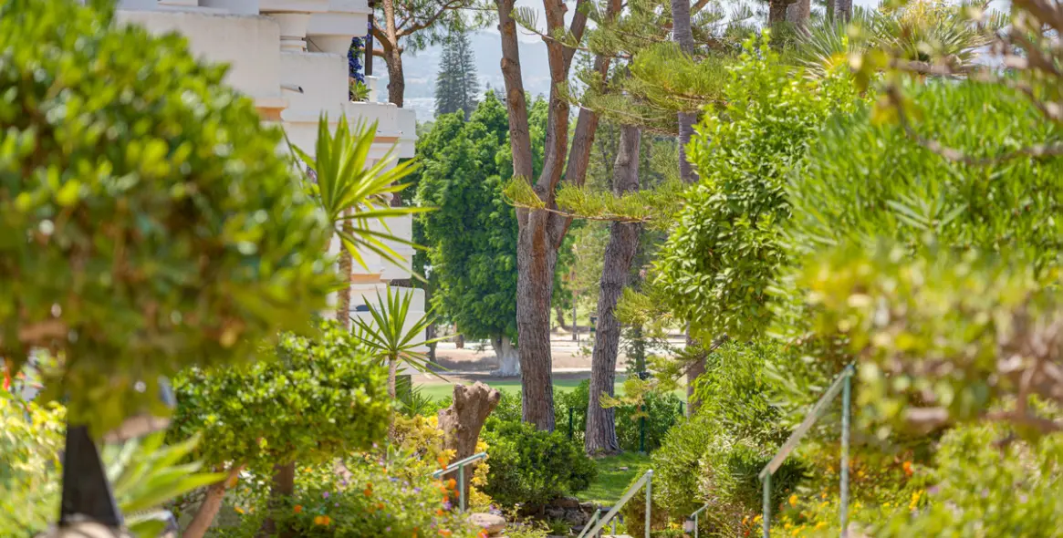 Продажа апартаментов на первом этаже в Mijas Golf 25