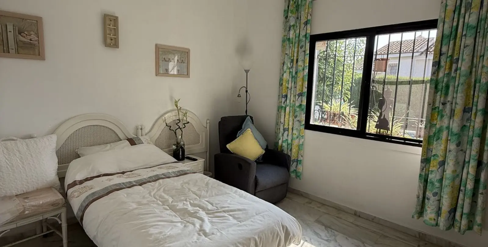 Sale of detached villa in Calahonda 19