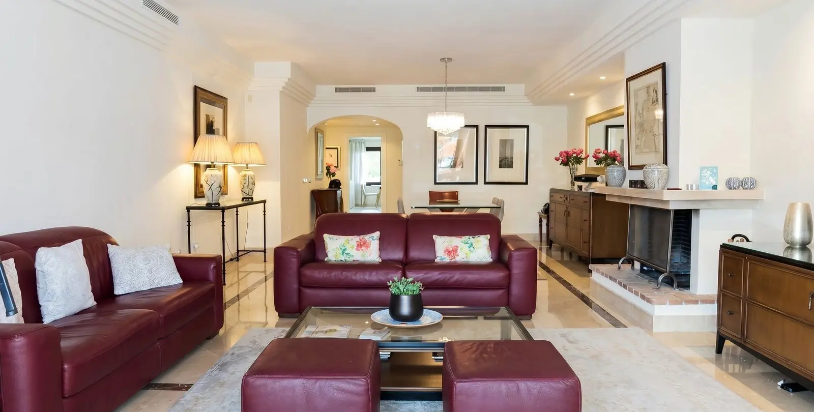 Sale of middle floor apartment in Nueva Andalucía 7