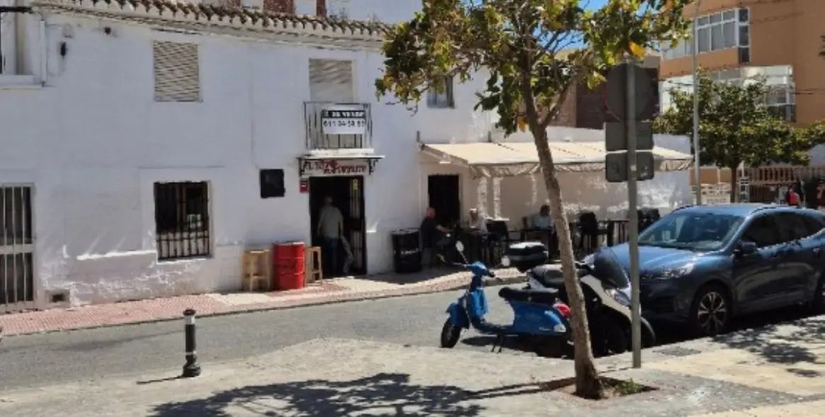 Venta de parcela residencial en Arroyo de la Miel 2