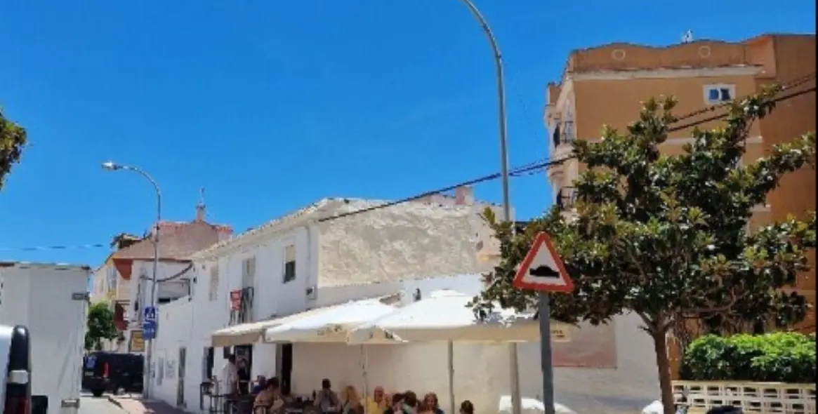 Venta de parcela residencial en Arroyo de la Miel 3