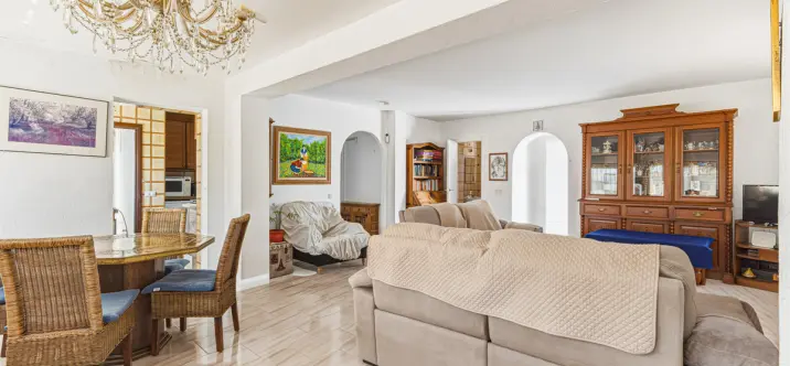 Sale of detached villa in Nueva Andalucía 1