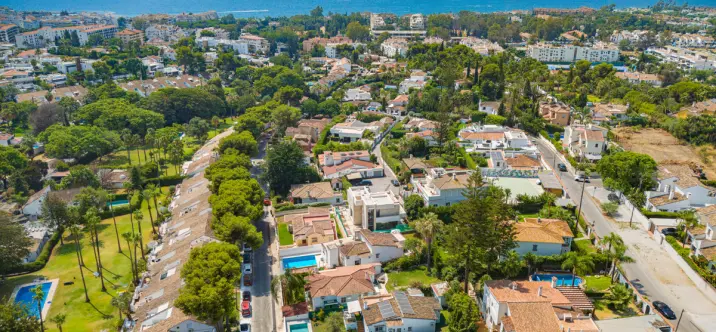 Sale of detached villa in Nueva Andalucía 2