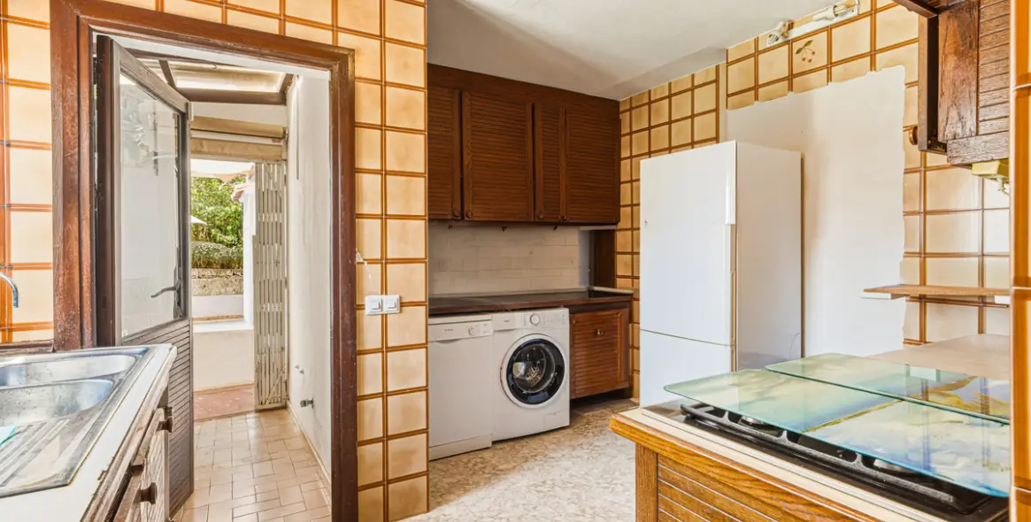 Sale of detached villa in Nueva Andalucía 13