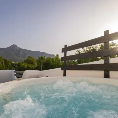 Venta de casa pareada en Marbella
